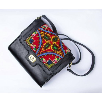 Shoulder / Messenger Handmade Leather Bag w Pateh | HPW102 Shoulder / Messenger Handmade Leather Bag w Pateh | HPW102